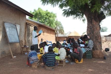  schools under tree in Ghana