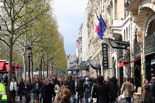 champs-elysees shopping center in Paris